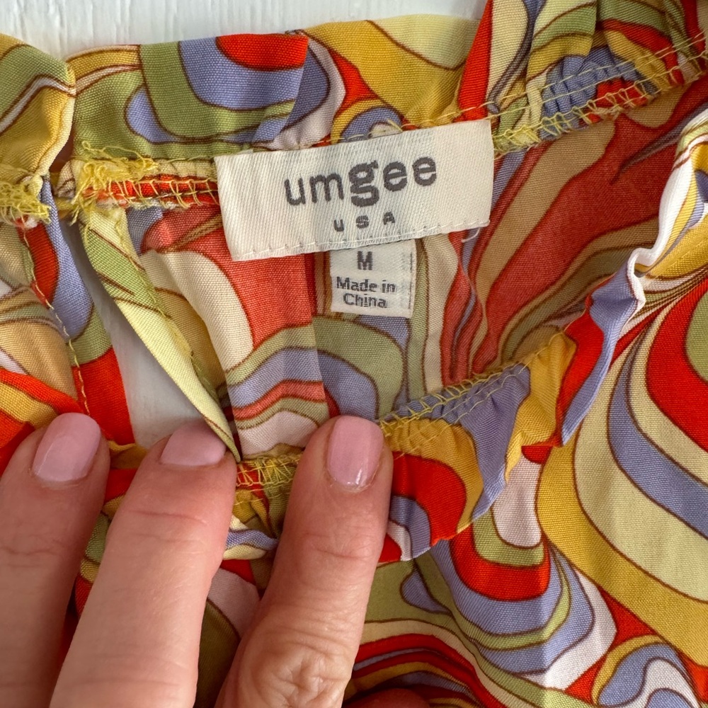 Umgee Multicolor Abstract Blouse - Picture 2 of 3